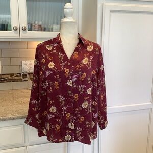 Naif Burgundy Floral Button Down Blouse Size Large